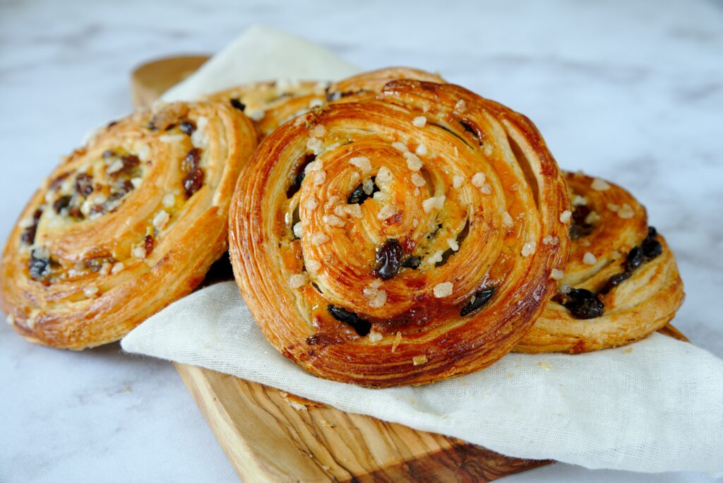 Pains aux raisins - My Secret Confections - Viennoiseries