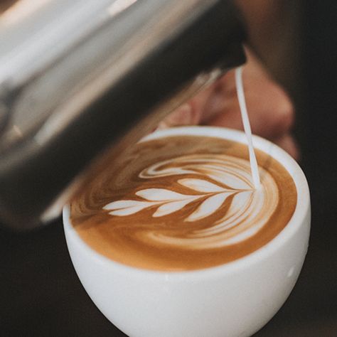 latte art at coucou cafe